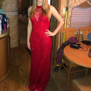 Red prom dress